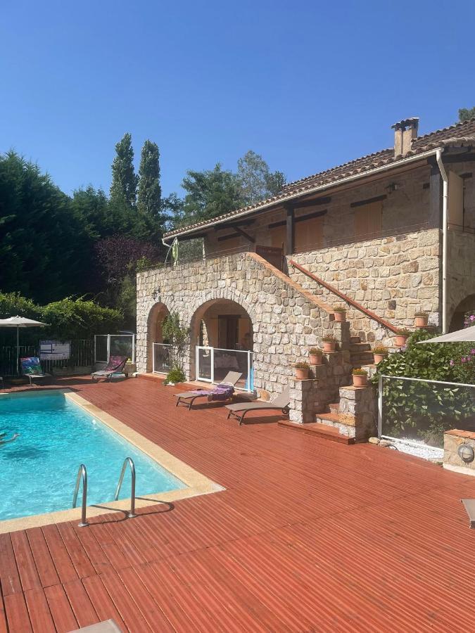 Mas De Sarjac Apartment Saint-Andéol-de-Vals Екстериор снимка